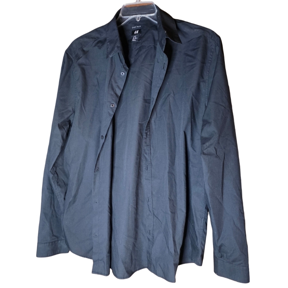 H&M Men’s Black Easy Iron Button-Down Shirt Size XL